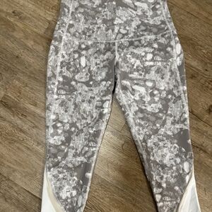 Lululemon Wunder Under Scalloped Hem High-Rise Crop Luxtreme Leggings Size 4